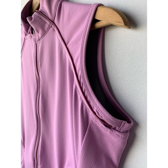 Small, IZOD, carbon technology pink athletic convertible jacket/ vest - Picture 10 of 16